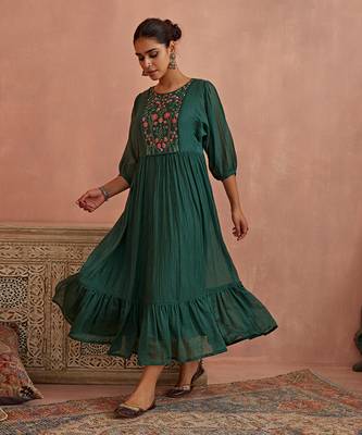 Teal multi thread flower embroidery tunic 3