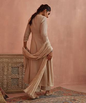 Ivory front open lace kurta set 3