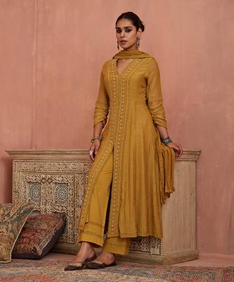 Mustard front open lace kurta set 2