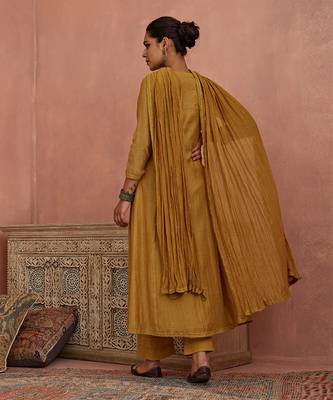 Mustard front open lace kurta set 5