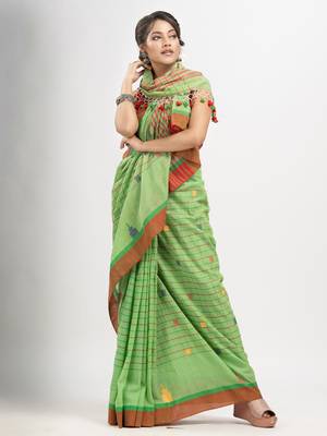 Lime Green cotton all body check and buti with pallu buti in solid broder handloom saree 2