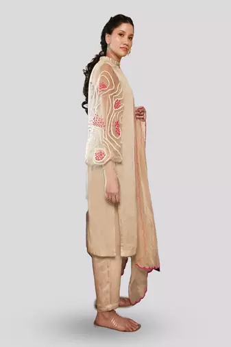 Ivory izara kurta set