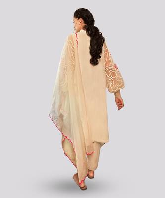 Ivory izara kurta set 4