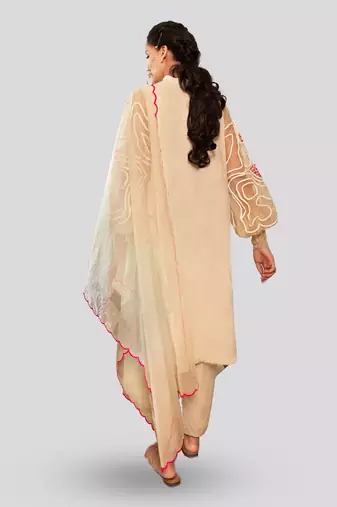Ivory izara kurta set