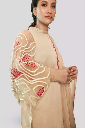 Ivory izara kurta set
