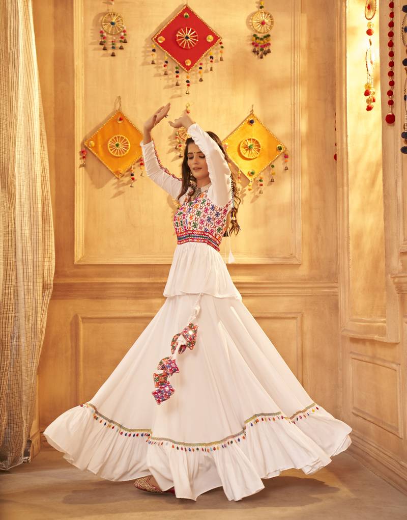 WHITE THREAD EMBROIDERED WITH MIRROR VISCOSE RAYON TRADITIONAL NAVRATRI WEDDING FUNCTION FESTIVAL STITCHED LEHENGA CHOLI