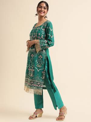 Green embroidered faux georgette pakistani salwar suit 3