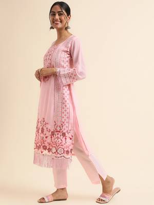 Baby pink embroidered faux georgette pakistani salwar suit 3