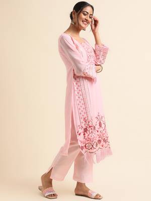 Baby pink embroidered faux georgette pakistani salwar suit 4