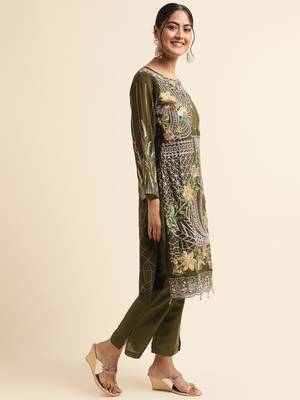 Green embroidered faux georgette pakistani salwar suit 4