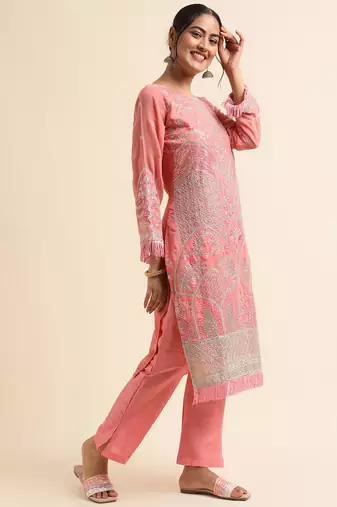 Peach embroidered faux georgette pakistani salwar suit
