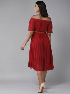 Aarika maroon color georgette middi 4