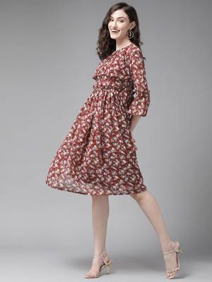 Aarika womens maroon color georgette floral print middi 3