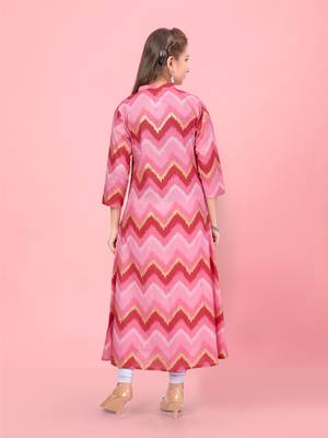 Aarika girls pink-white color zig zag kurti legging set 4