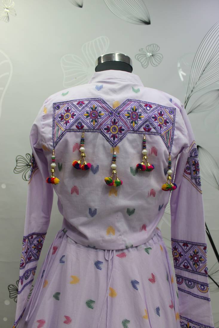 LAVENDER THREAD EMBROIDERED WITH MIRROR COTTON TRADITIONAL NAVRATRI FESTIVAL STITCHED LEHENGA CHOLI KOTI/SHRUG