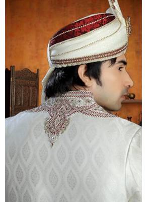 White Embroidered Jacquard Stitched Sherwani 4