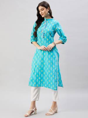 Winered women light blue with contrast pink thread work kurta 3