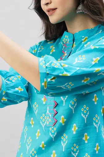 Winered women light blue with contrast pink thread work kurta