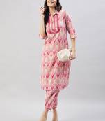 Winered woman pink geometric print collared neck embroidered pathani kurta set