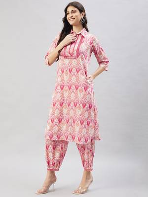 Winered woman pink geometric print collared neck embroidered pathani kurta set 3