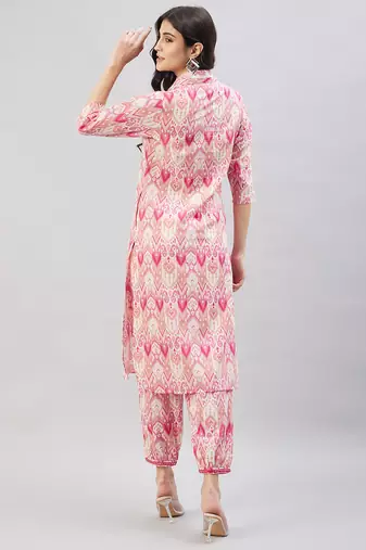 Winered woman pink geometric print collared neck embroidered pathani kurta set