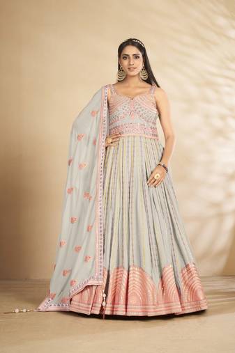 Light pastel colours are particularly fashionable these days, so making a statement in them is essential.