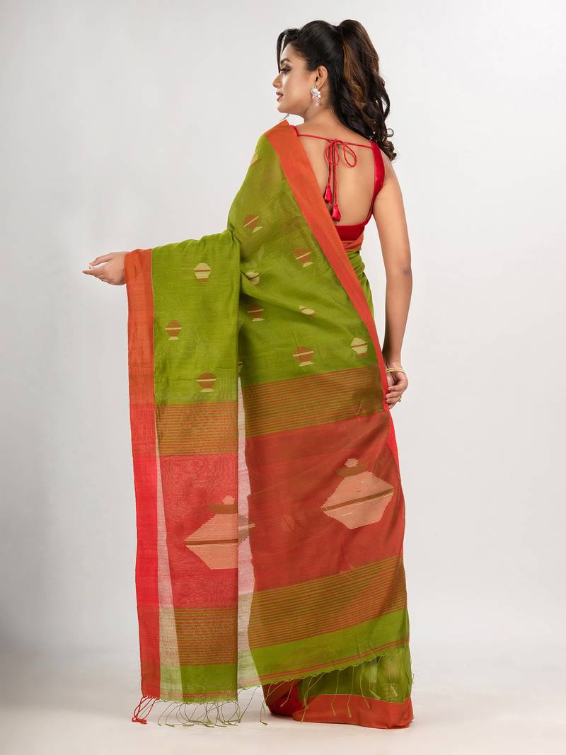Venom green cotton blend all body noddle motive with red pallu jamdani saree
