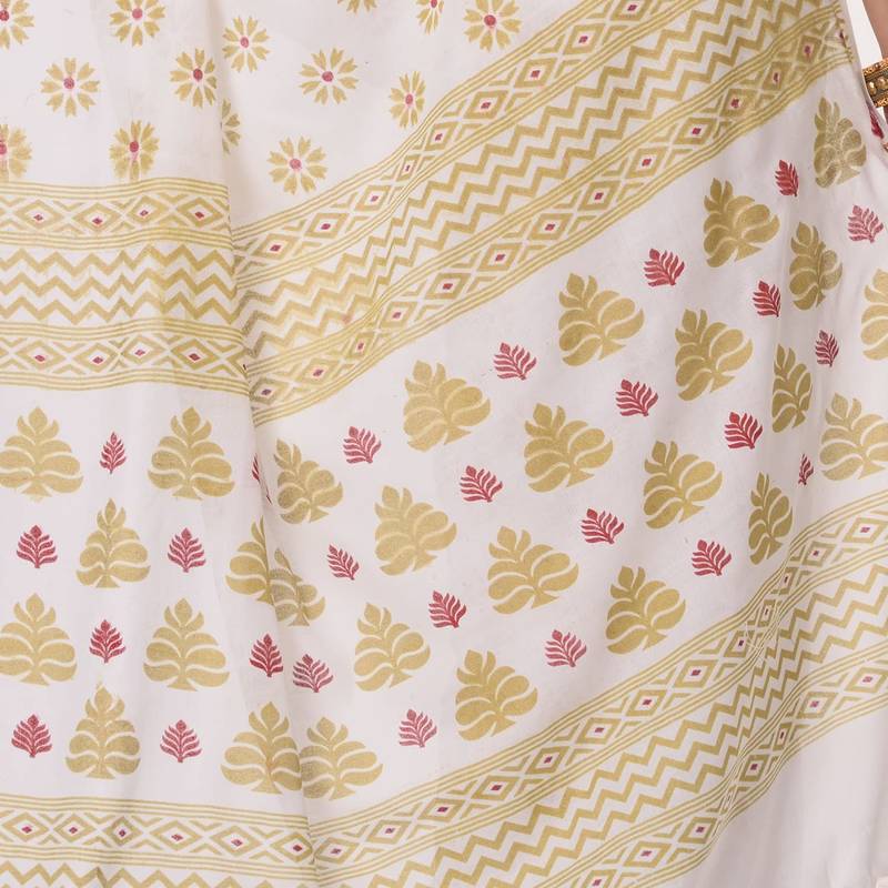 handspun cotton white handloom print saree