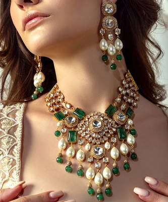 Bridal necklace set with green jades & pearls 2