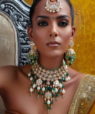 Bridal necklace set with jades & pearl drops 1