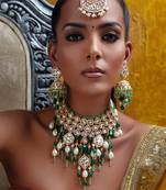 Bridal necklace set with jades & pearl drops