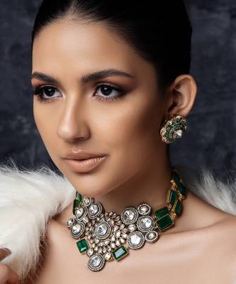 Green polki bridal choker set 1