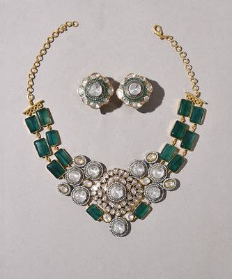 Green polki bridal choker set 3