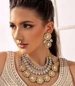 Gold polki bridal necklace set