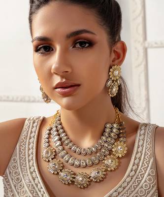 Gold polki bridal necklace set 3