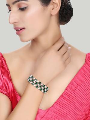 Stylish Silver Tone Green AD stone Studded Openable Bracelet 1