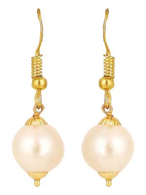 Elegant Pearl and AD Stone Sleek Off white Jewellery Set 5