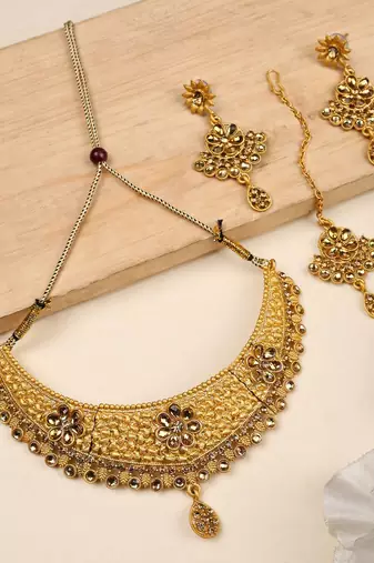 Designer Gold Plated Traditional Matte Finish Necklace with Earring Maangtika