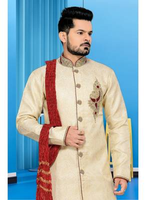 Gold Embroidered Jacquard Stitched Sherwani 3