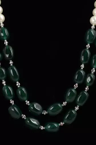 Semi precious onyx stone with pearls