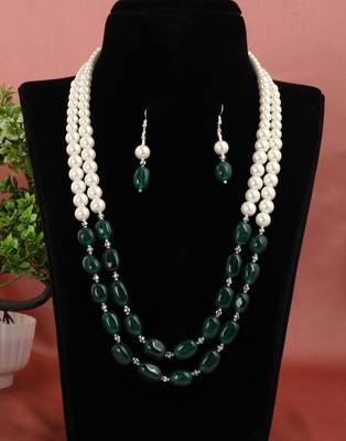 Semi precious onyx stone with pearls 1