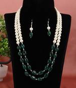 Semi precious onyx stone with pearls