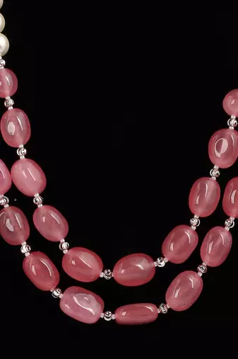 Semi precious onyx stone with pearls