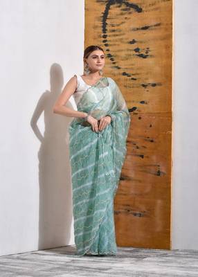 Jade Green Organza Tissue Pearl Work Saree 3