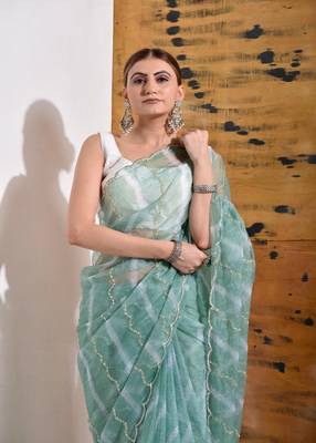 Jade Green Organza Tissue Pearl Work Saree 4