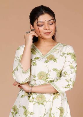 Womens Green Printed Cotton Anarkali Kurta with Palazzo 4