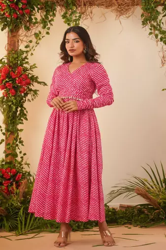 PINK LEHERIYA EMBROIDERY BELT LONG DRESS