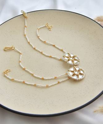 White gold tone kundan and pearl anklet 4