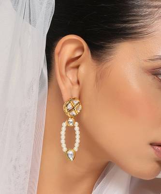 White gold tone kundan and pearl dangler earrings 3