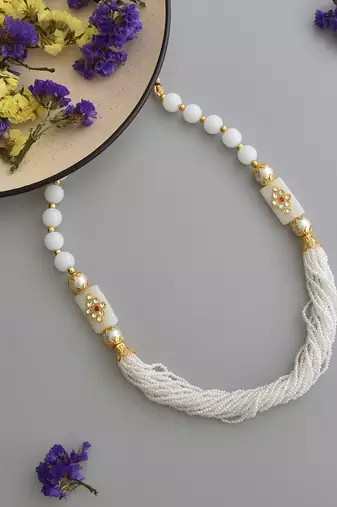 White gold tone pearl necklace